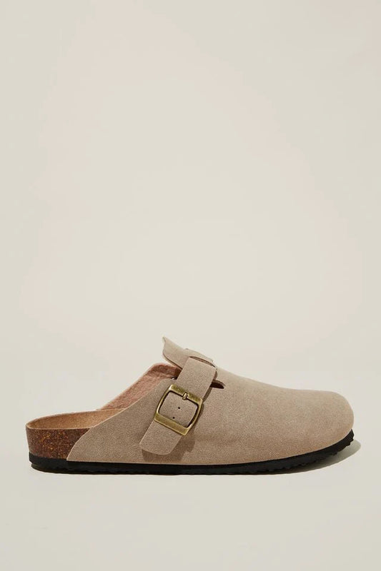 Closed Toe Buckle Slide